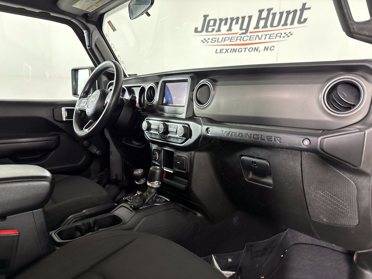 Used 2023 Jeep Wrangler Unlimited Sport AWD/4WD image 27