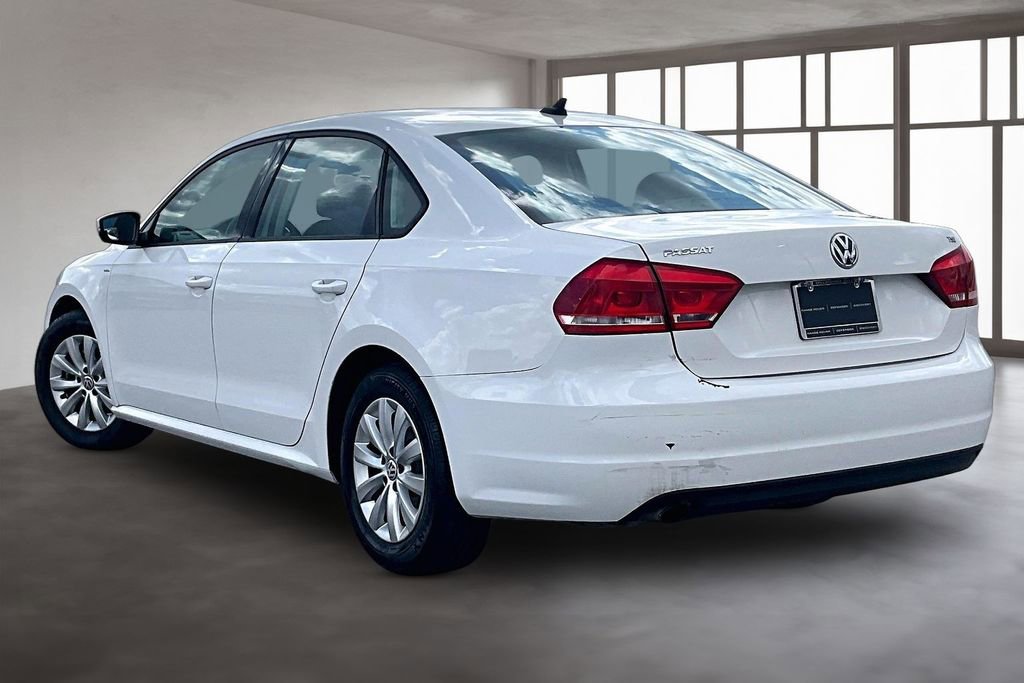 Used 2015 Volkswagen Passat 1.8T image 12