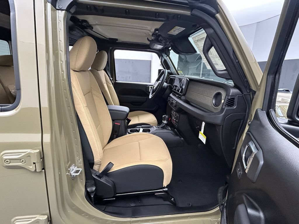 New 2026 Jeep Gladiator Willys AWD/4WD image 36
