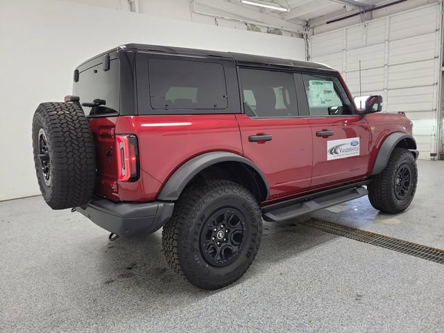 New 2025 Ford Bronco Badlands image 3