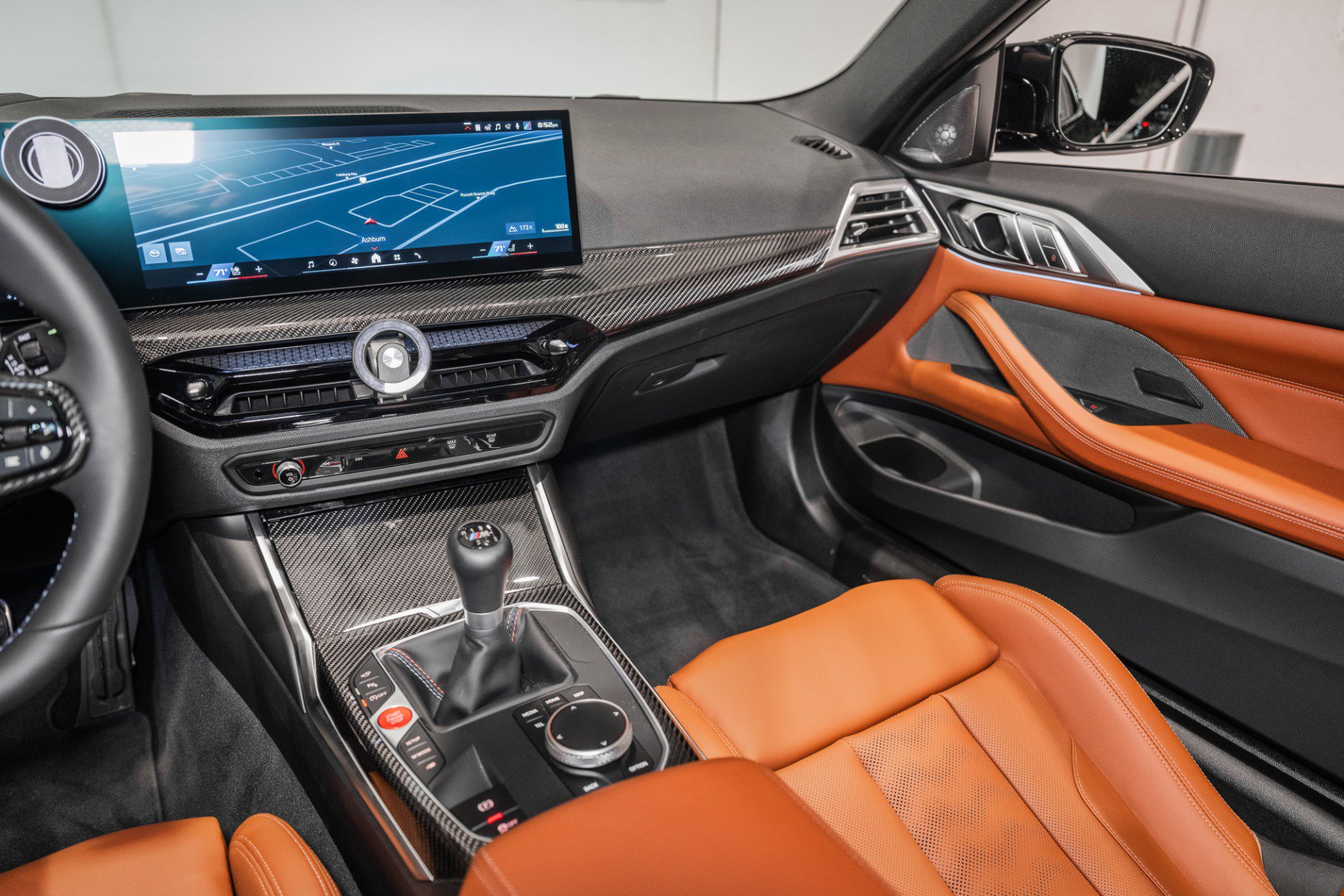 Used 2027 BMW M4 Coupe w/ M Driver's Package RWD image 24