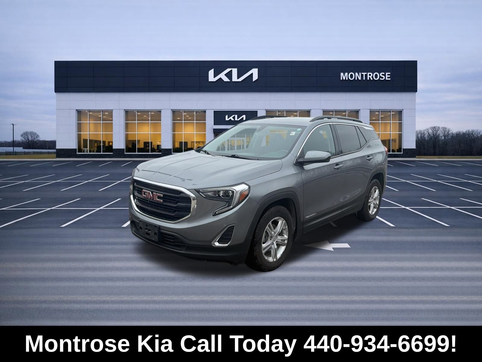 Used 2018 GMC Terrain SLE w/ Driver Convenience Package image 1