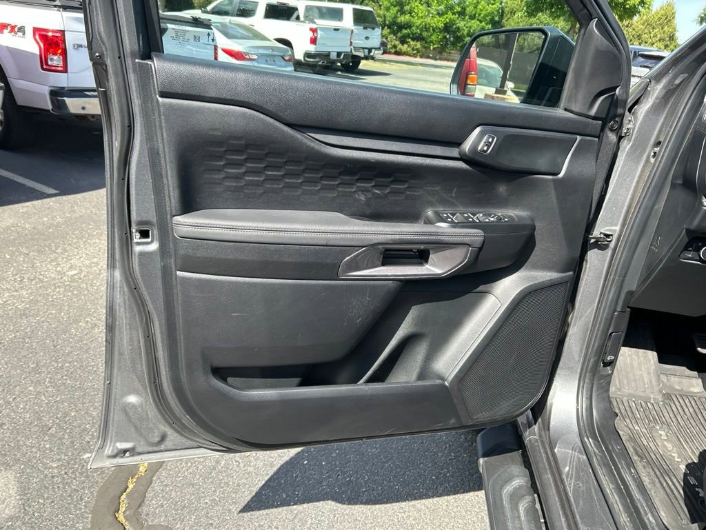 Used 2025 Ford Ranger XLT AWD/4WD image 6
