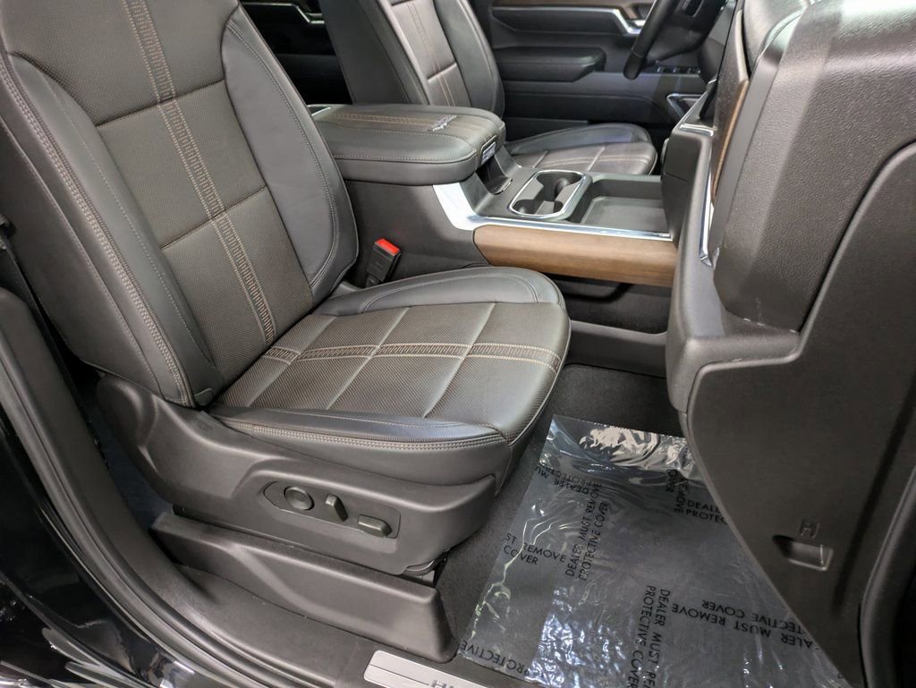 Used 2024 Chevrolet Silverado 3500 High Country w/ High Country Premium Package image 29