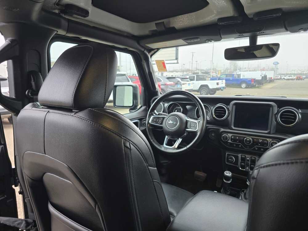 Used 2021 Jeep Wrangler Unlimited Sahara image 10