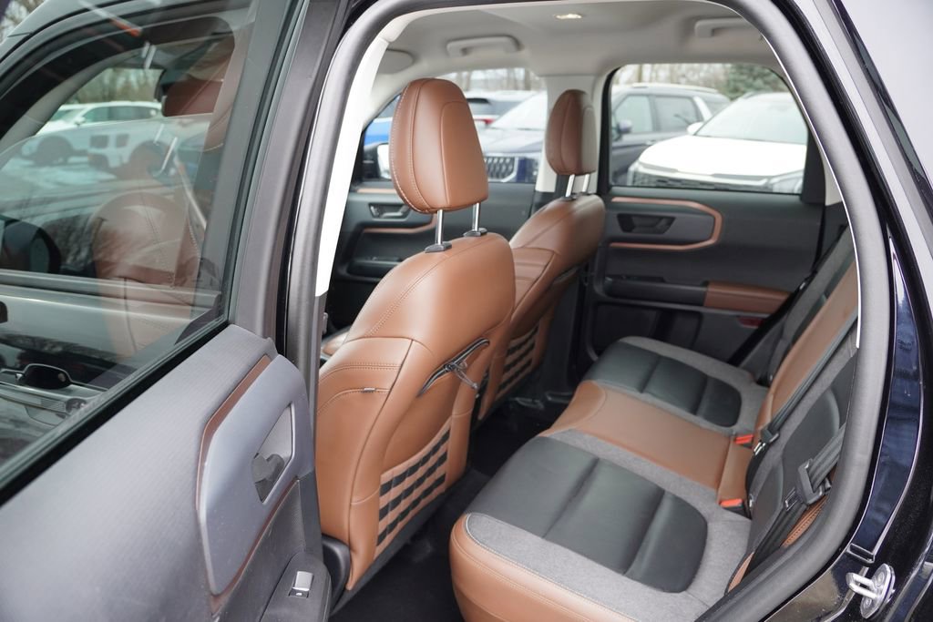 Used 2021 Ford Bronco Sport Outer Banks image 16