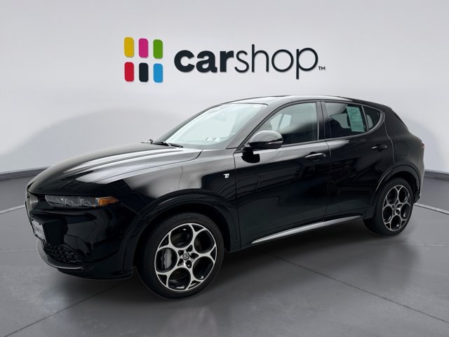 Used 2024 Alfa Romeo Tonale Ti AWD/4WD image 1