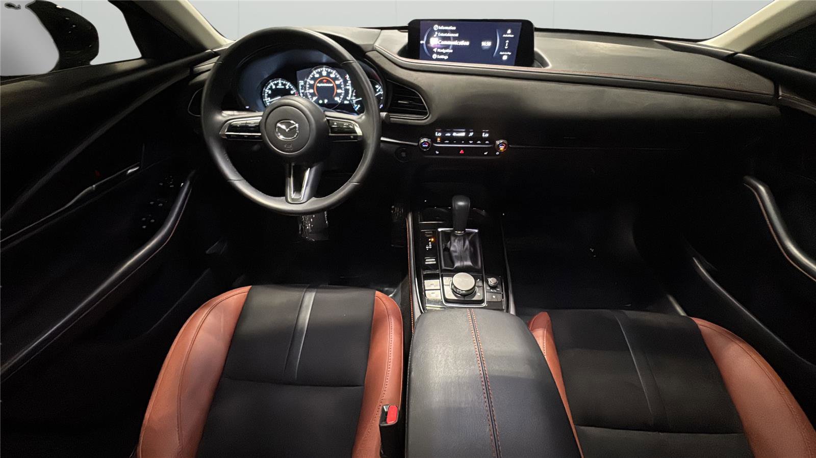 Used 2024 MAZDA CX-30 Carbon image 22