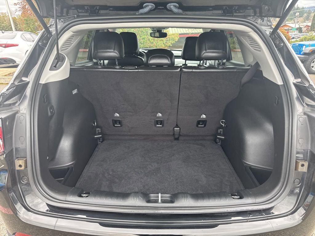 Used 2022 Jeep Compass Latitude w/ Convenience Group image 27