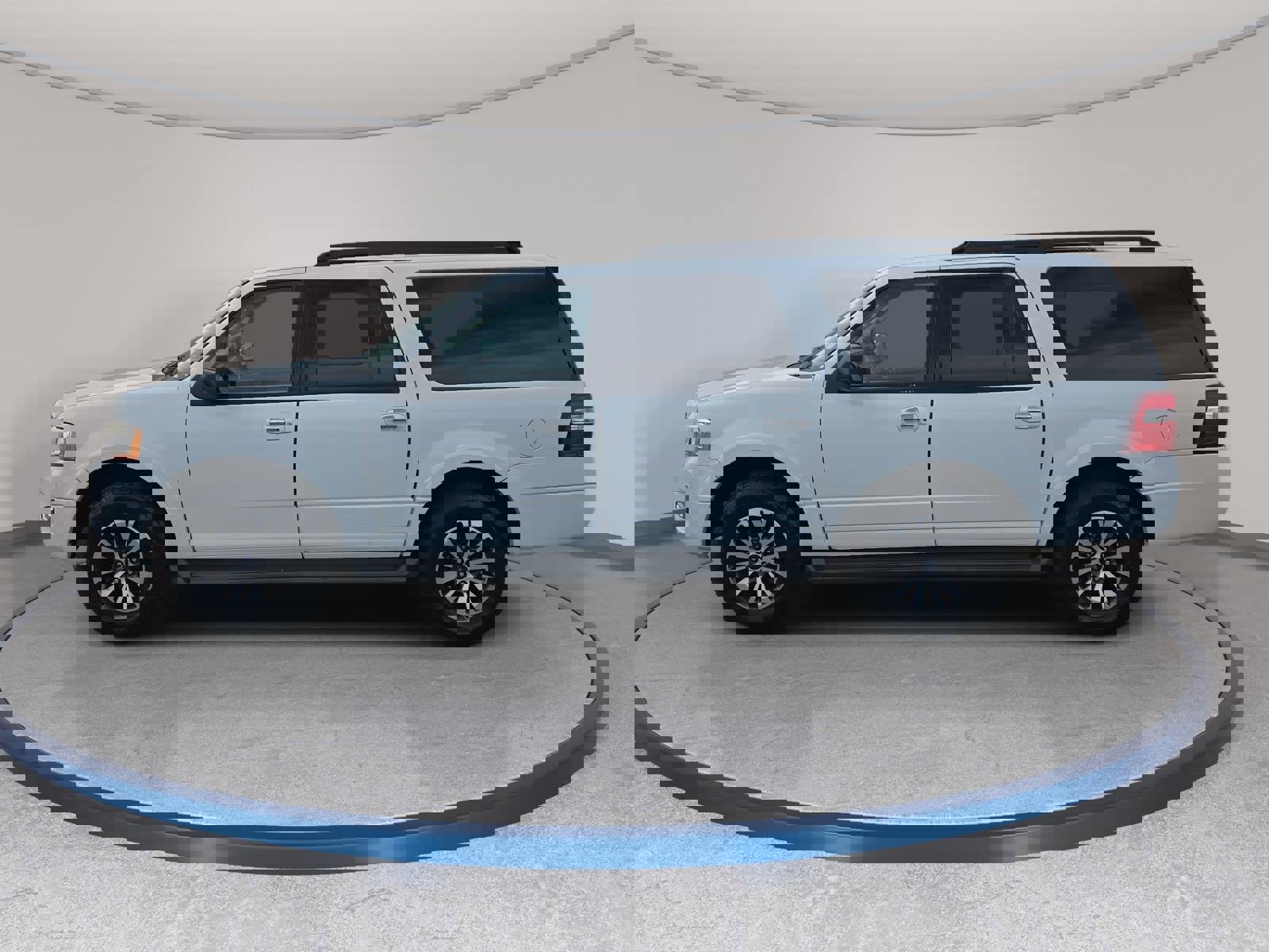 Used 2016 Ford Expedition EL XLT w/ Equipment Group 202A image 8