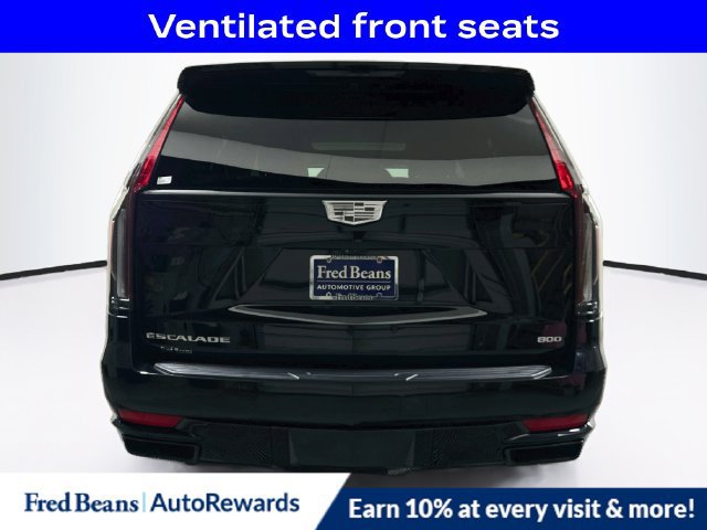 Certified 2024 Cadillac Escalade ESV Sport Platinum w/ LPO, ONYX Package AWD/4WD image 7
