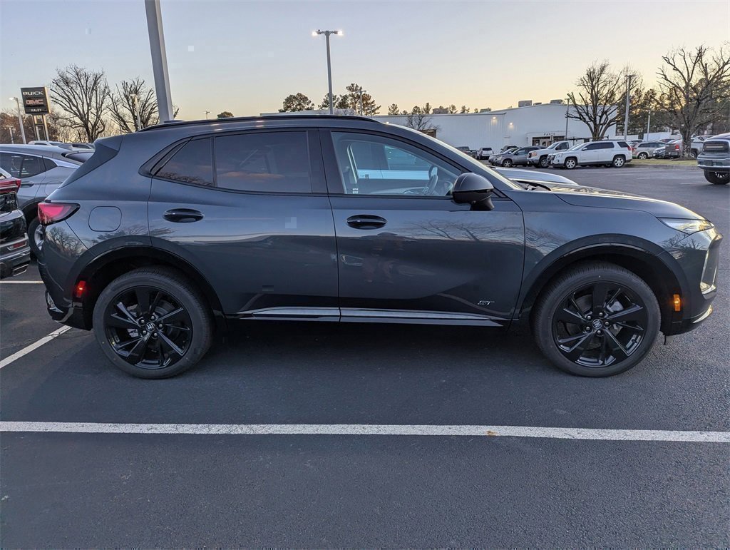 New 2026 Buick Envision Sport Touring image 5