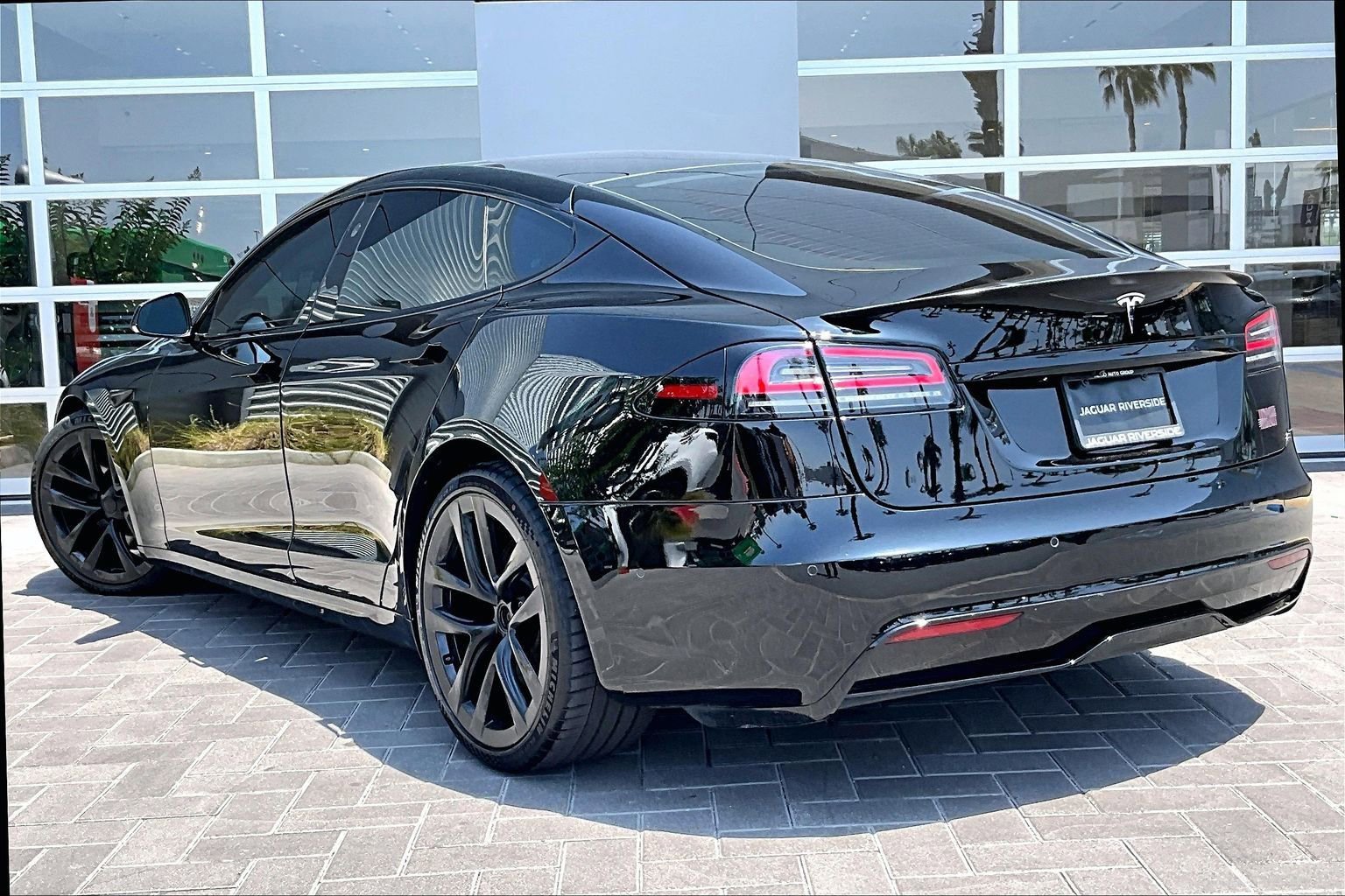 Used 2022 Tesla Model S Plaid AWD/4WD image 9