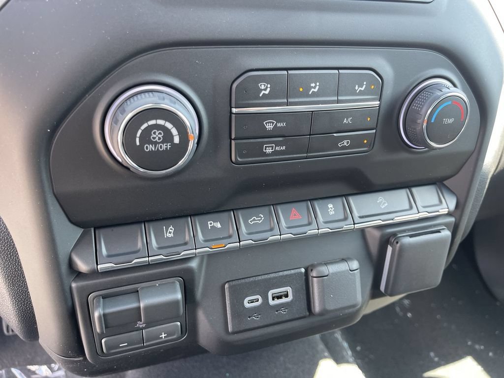New 2026 Chevrolet Silverado 2500 Custom w/ Custom Value Package AWD/4WD image 18