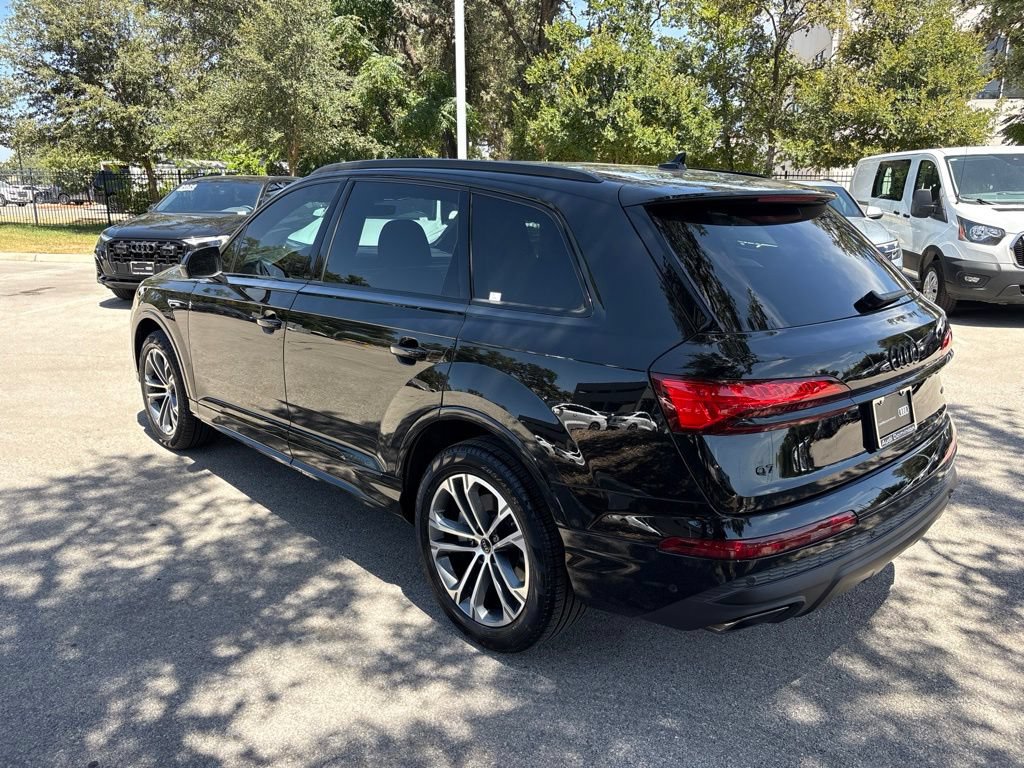 Certified 2026 Audi Q7 2.0T Premium w/ Convenience Plus Package AWD/4WD image 8