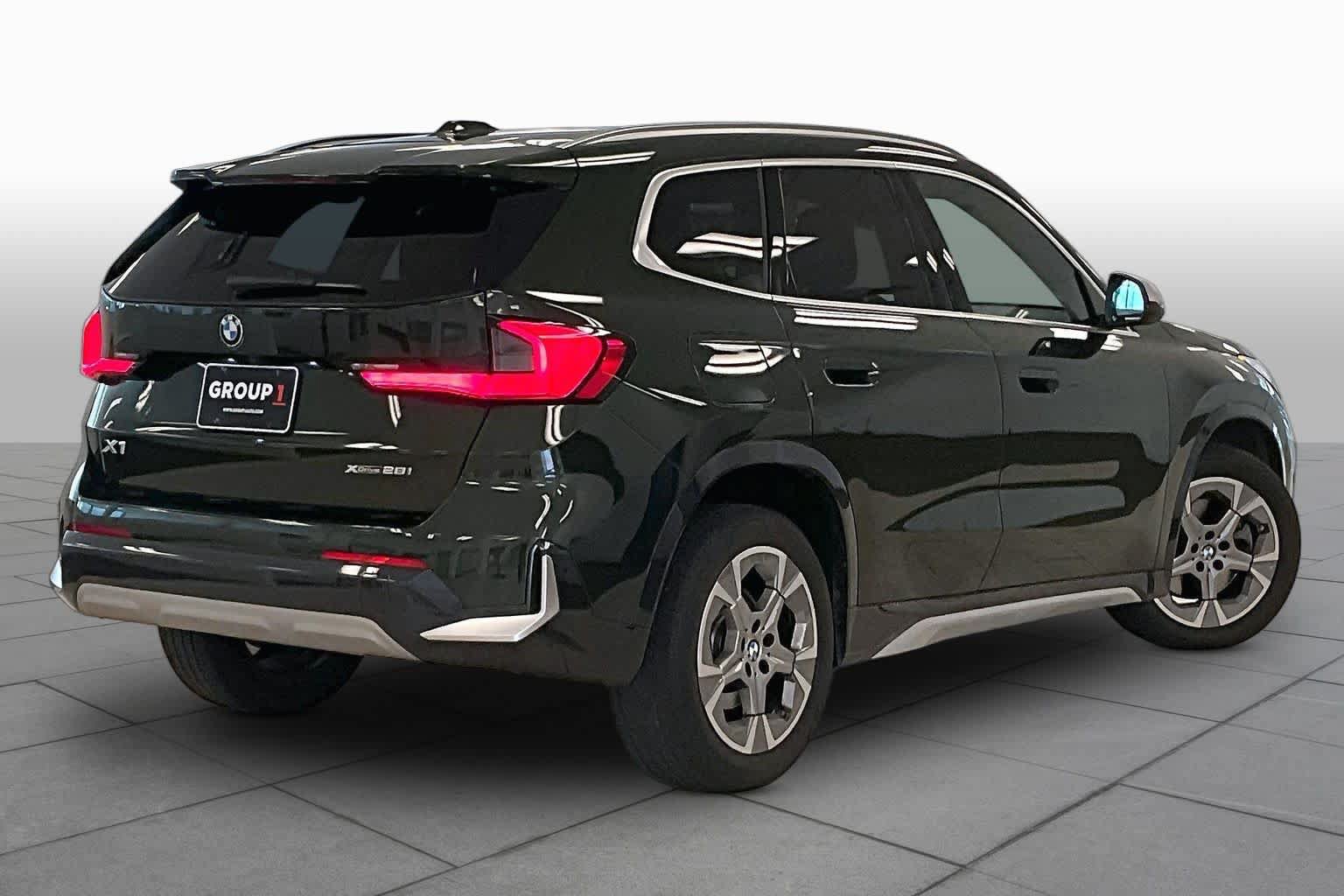 Used 2023 BMW X1 xDrive28i w/ Premium Package AWD/4WD image 12
