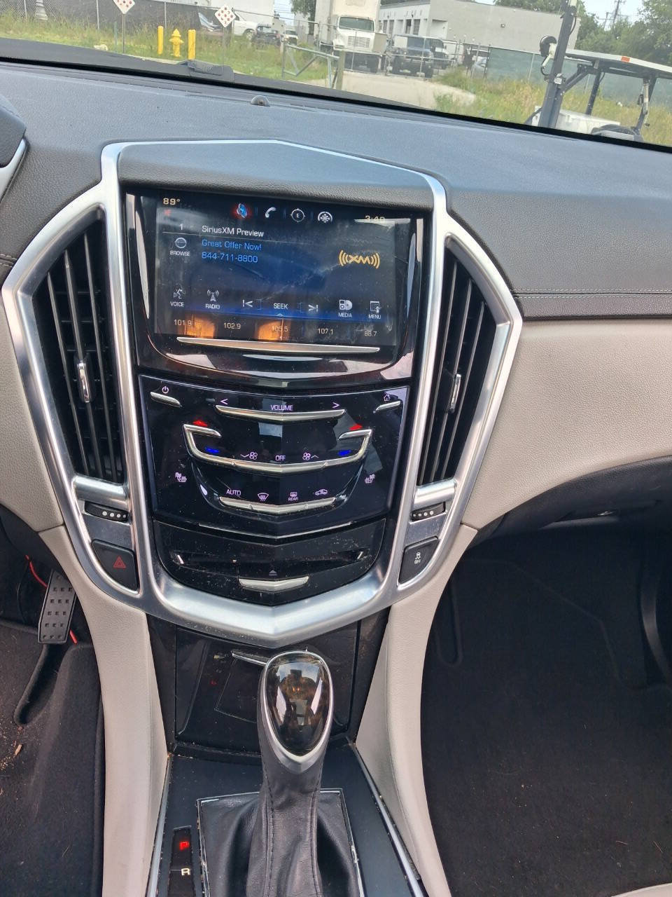 Used 2015 Cadillac SRX Performance w/ Driver Awareness Package FWD image 16