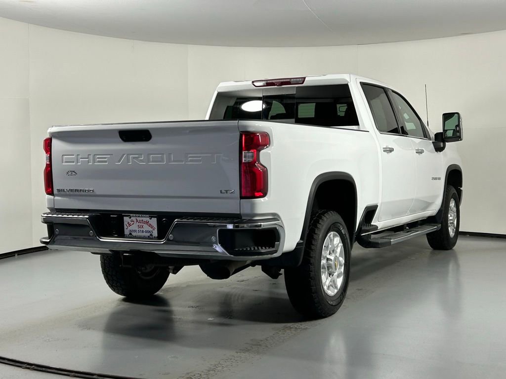 Used 2023 Chevrolet Silverado 2500 LTZ w/ LTZ Convenience Package image 7