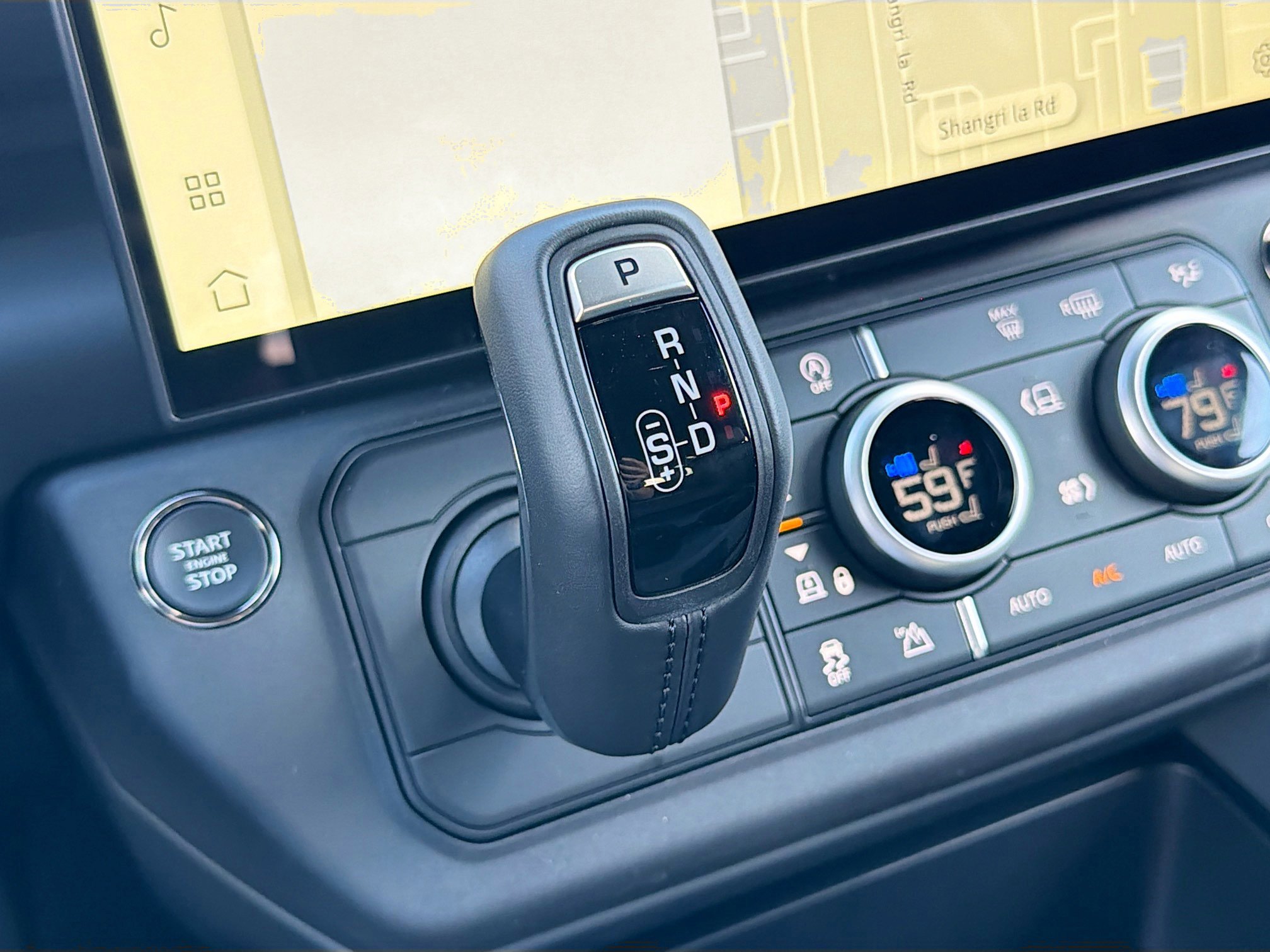 New 2026 Land Rover Defender 110 X-Dynamic SE AWD/4WD image 29