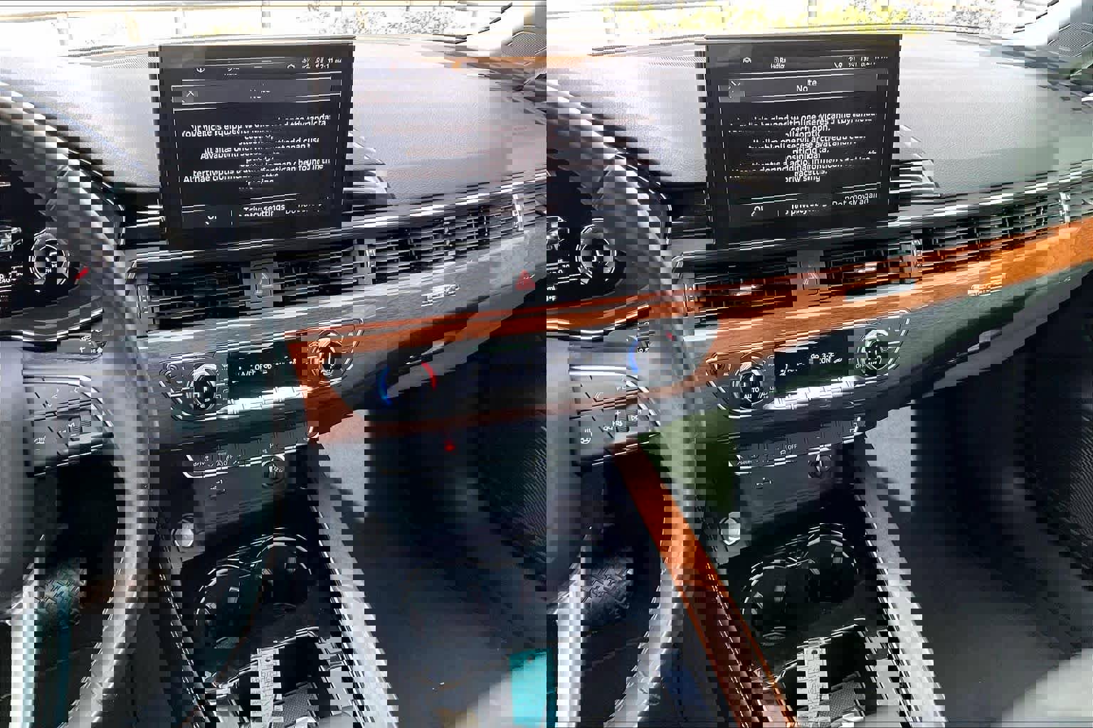 Used 2023 Audi A5 2.0T Premium Plus w/ Premium Plus image 6