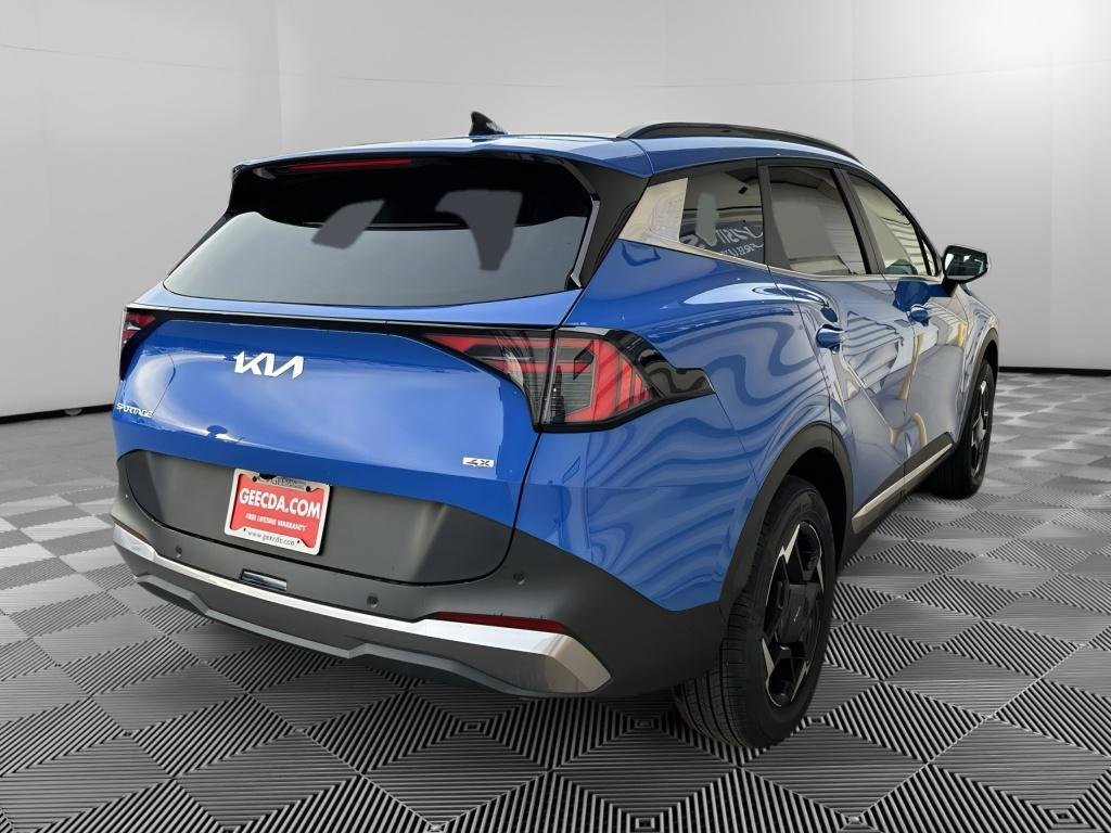 New 2026 Kia Sportage EX AWD/4WD image 4