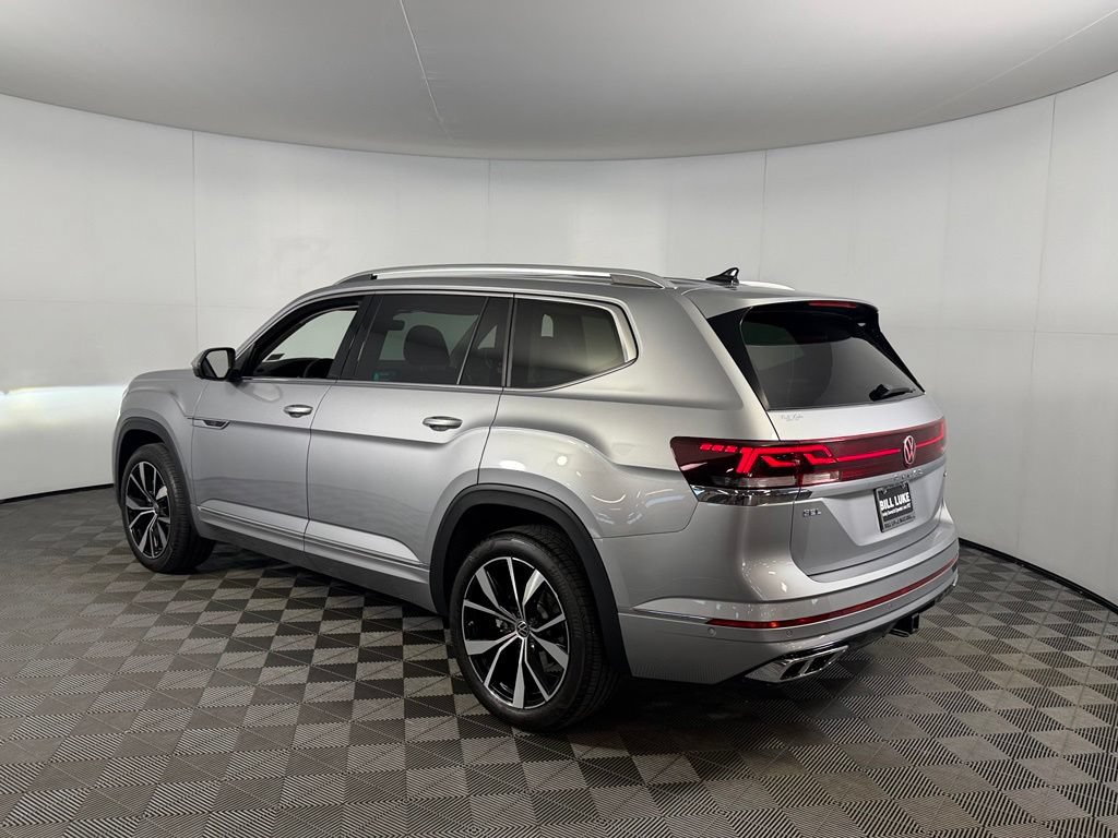 Used 2025 Volkswagen Atlas SEL Premium R-Line AWD/4WD image 9