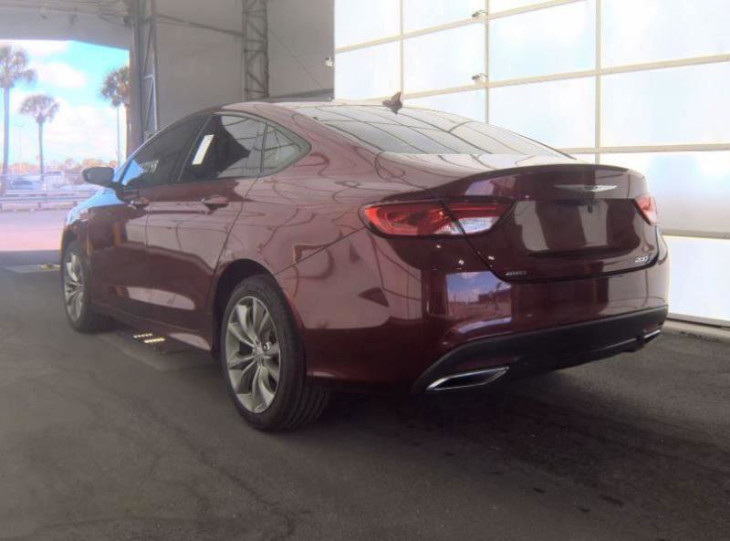 Used 2015 Chrysler 200 S w/ Navigation & Sound Group I image 3