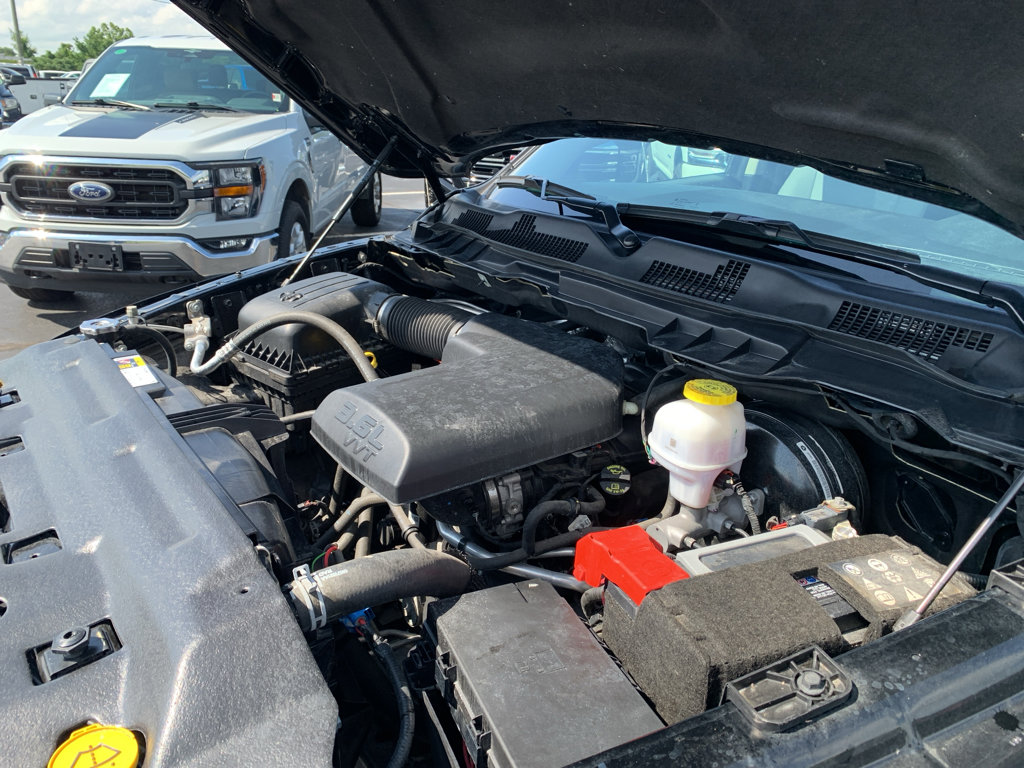 Used 2024 RAM 1500 Classic SLT image 36