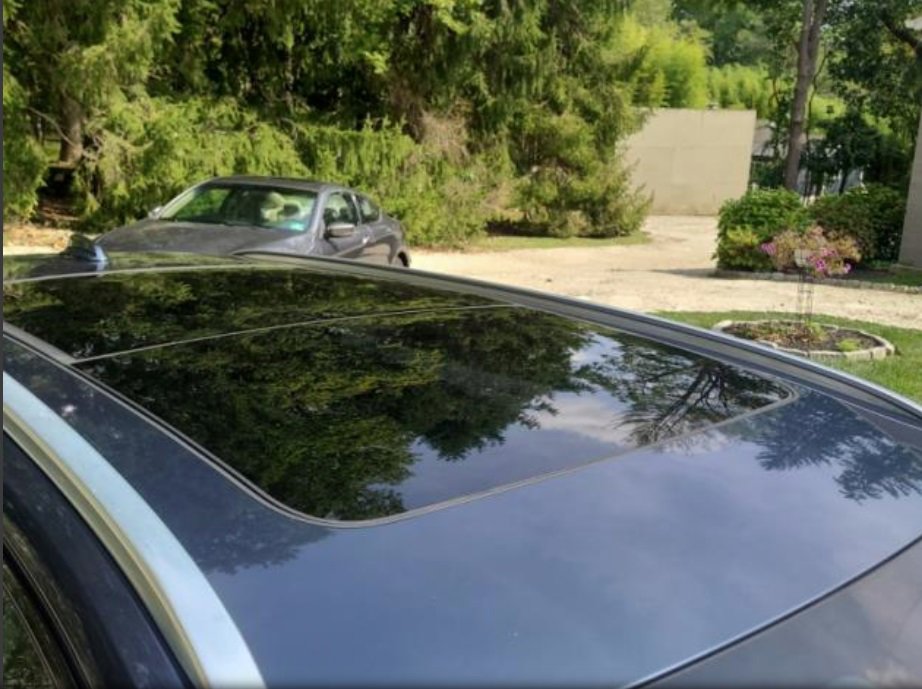 Used 2023 Volvo V60 B5 Cross Country Plus w/ Protection Package Premier image 7