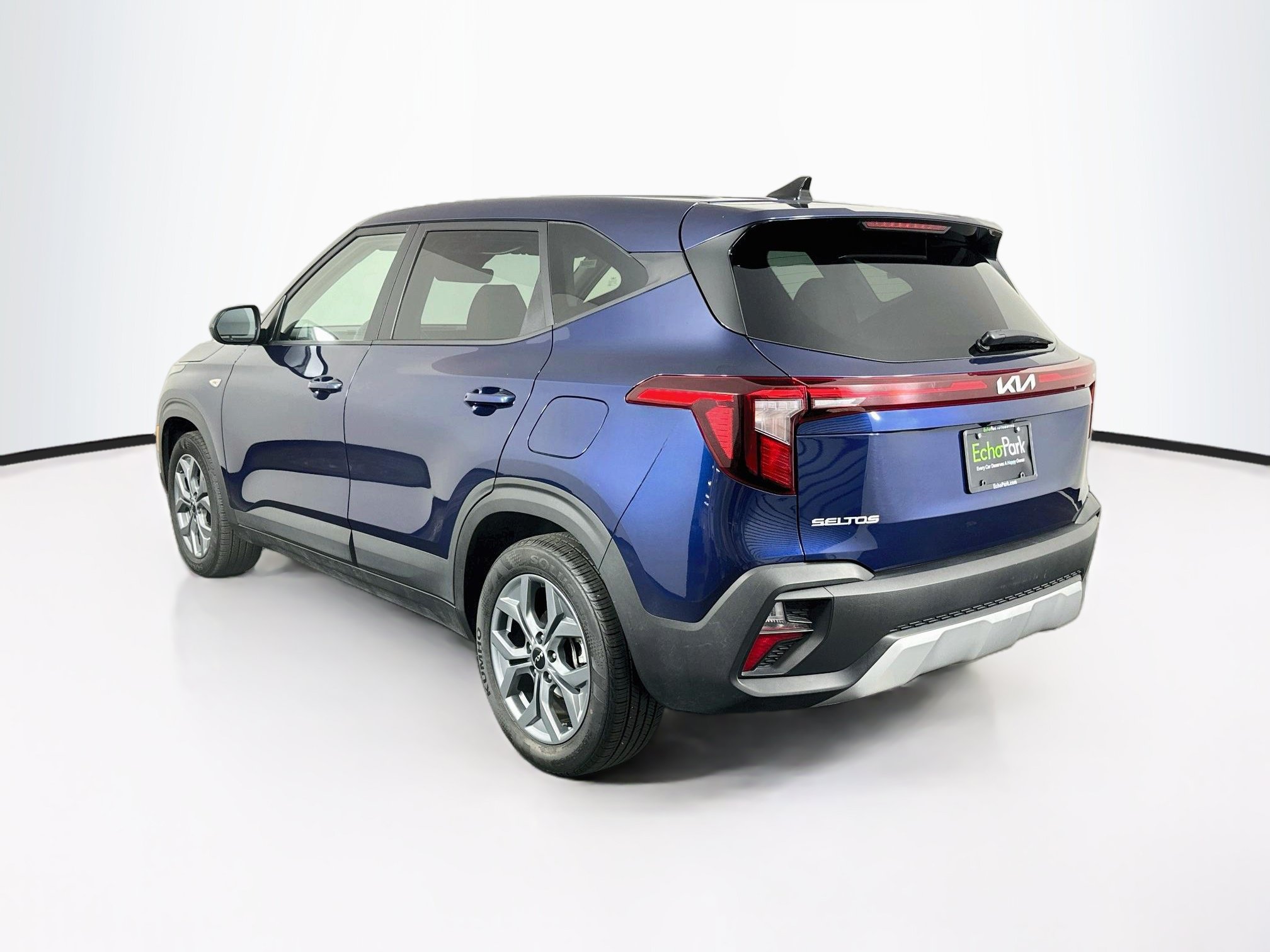 Used 2026 Kia Seltos LX FWD image 5
