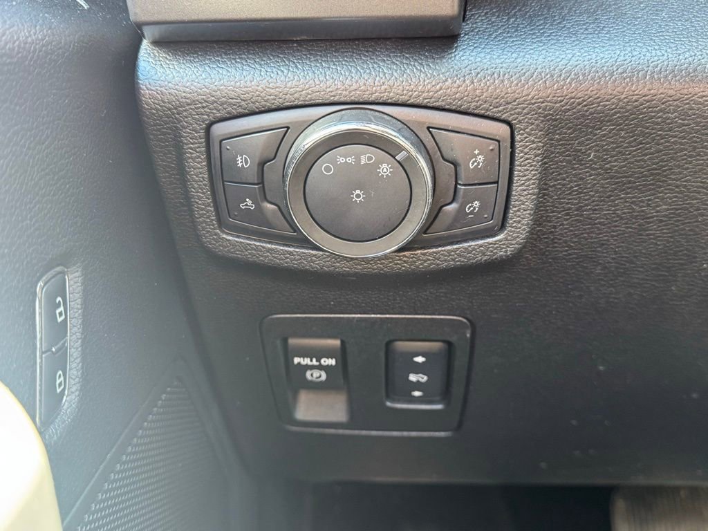 Certified 2018 Ford F150 XLT w/ Equipment Group 302A Luxury image 34