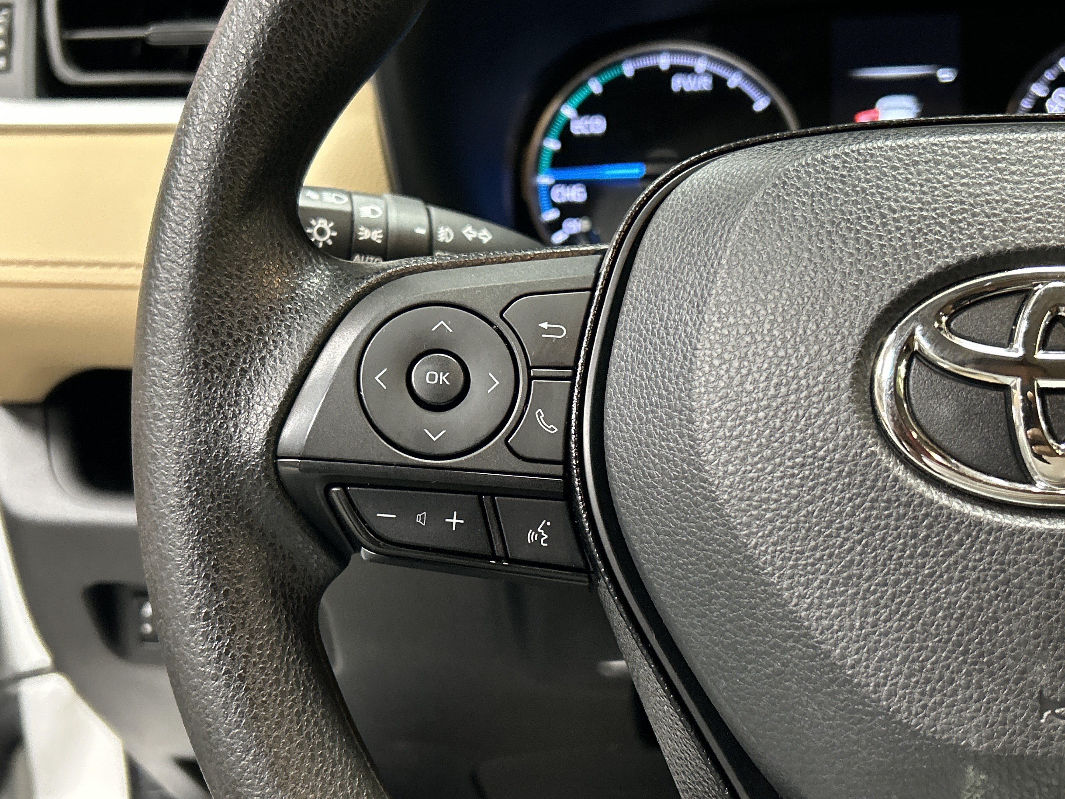 Certified 2021 Toyota RAV4 XLE AWD/4WD image 19