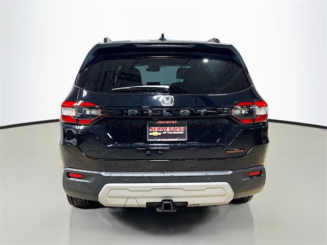 Used 2025 Honda Pilot TrailSport image 8