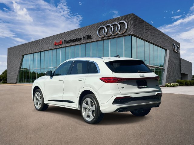 Certified 2025 Audi Q5 Premium Plus AWD/4WD image 4