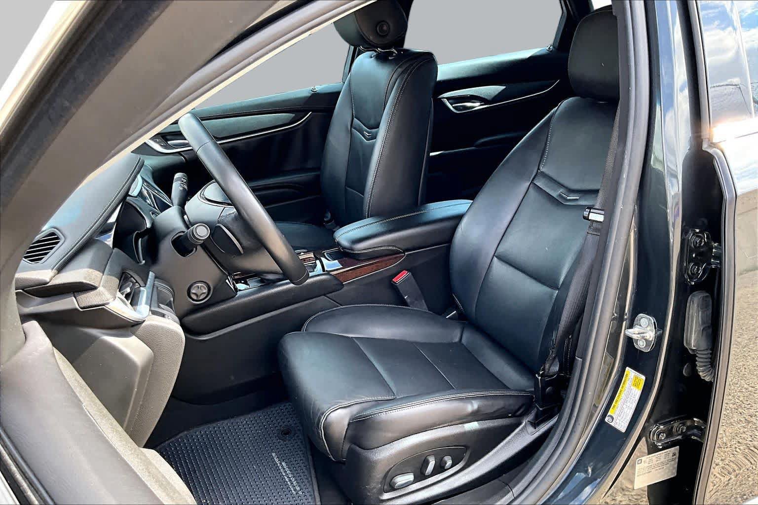 Used 2015 Cadillac XTS FWD image 8