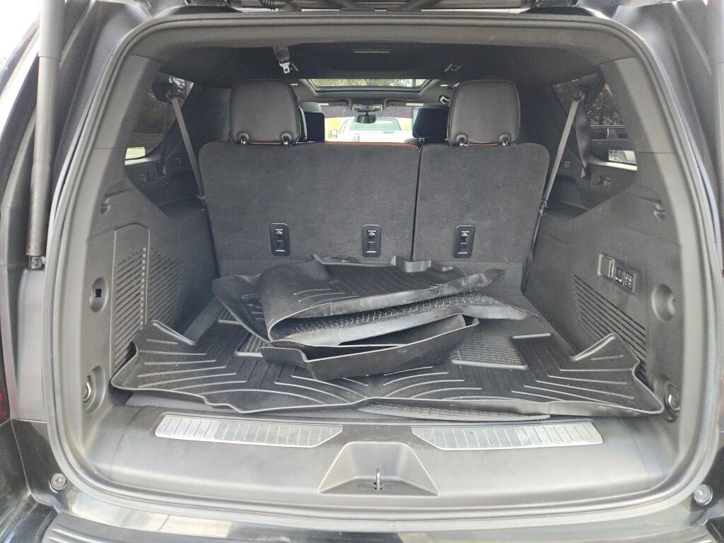 Used 2023 GMC Yukon XL Denali Ultimate image 19