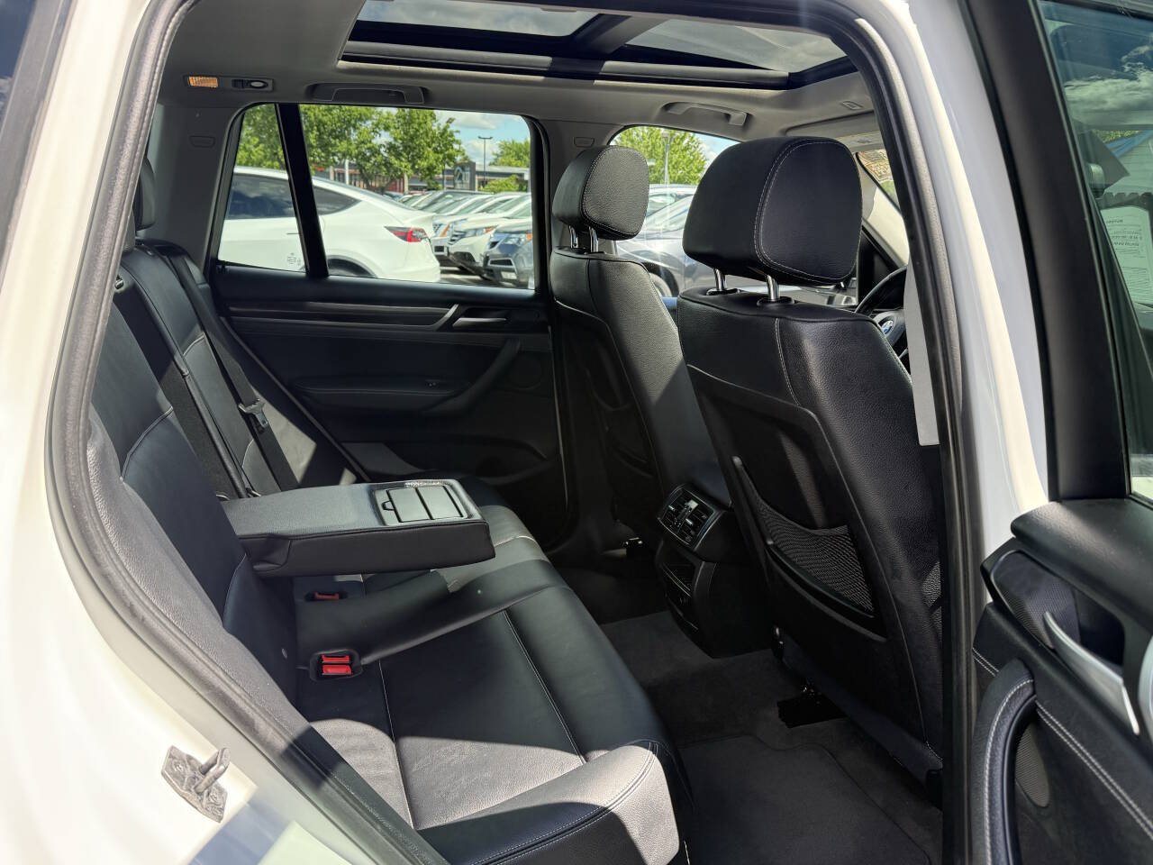 Used 2015 BMW X3 xDrive28i AWD/4WD image 17