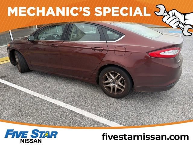 Used 2016 Ford Fusion SE image 13