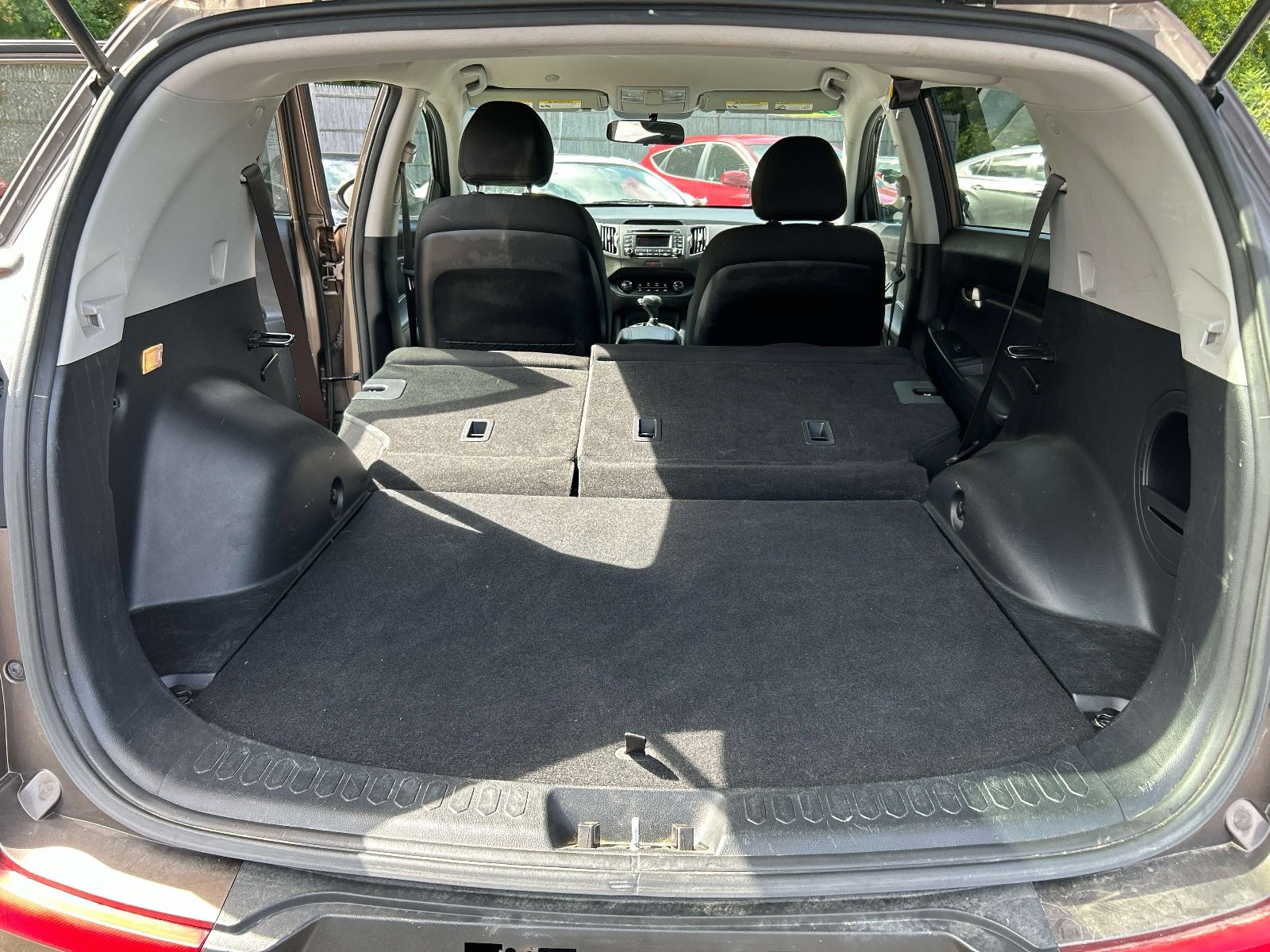 Used 2011 Kia Sportage LX w/ Convenience Pkg image 11