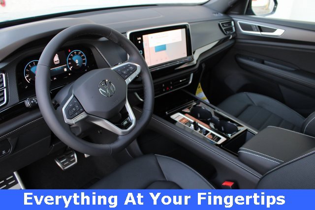 New 2025 Volkswagen Atlas Cross Sport SEL R-Line image 2