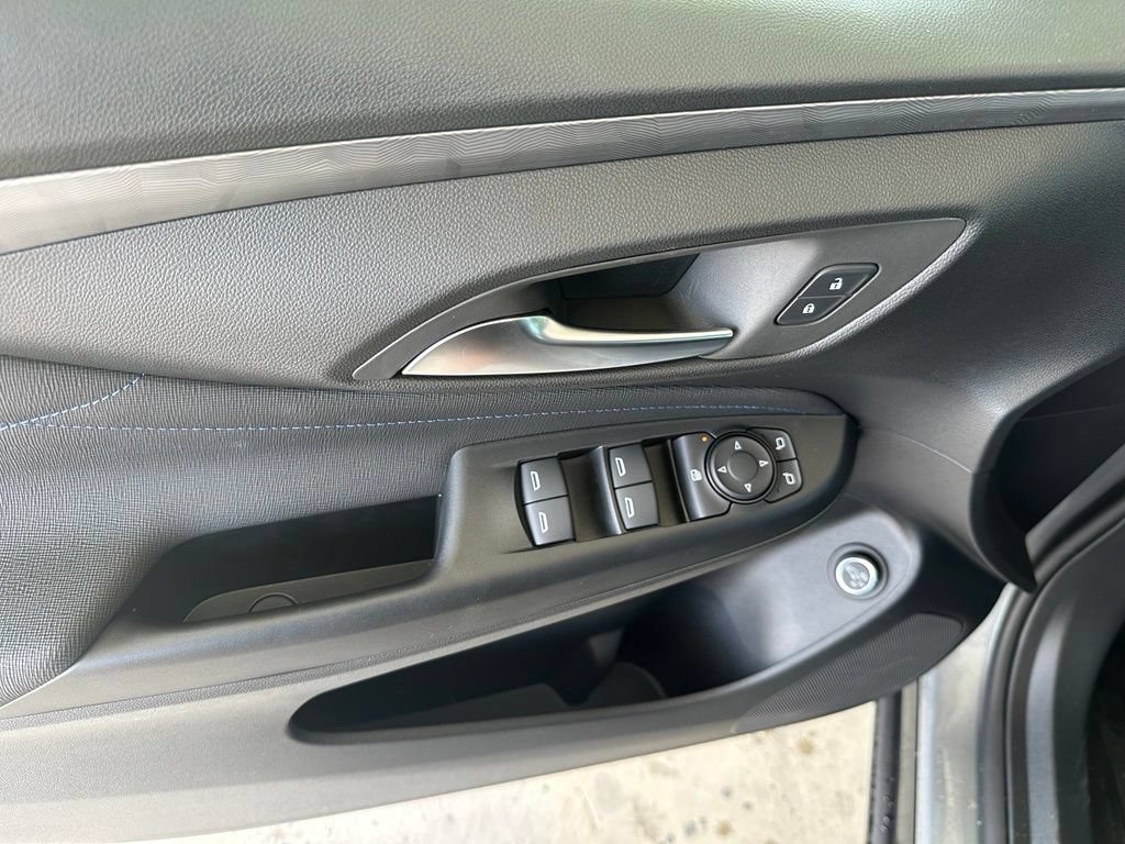 New 2026 Buick Envista Sport Touring w/ Convenience I Package FWD image 11