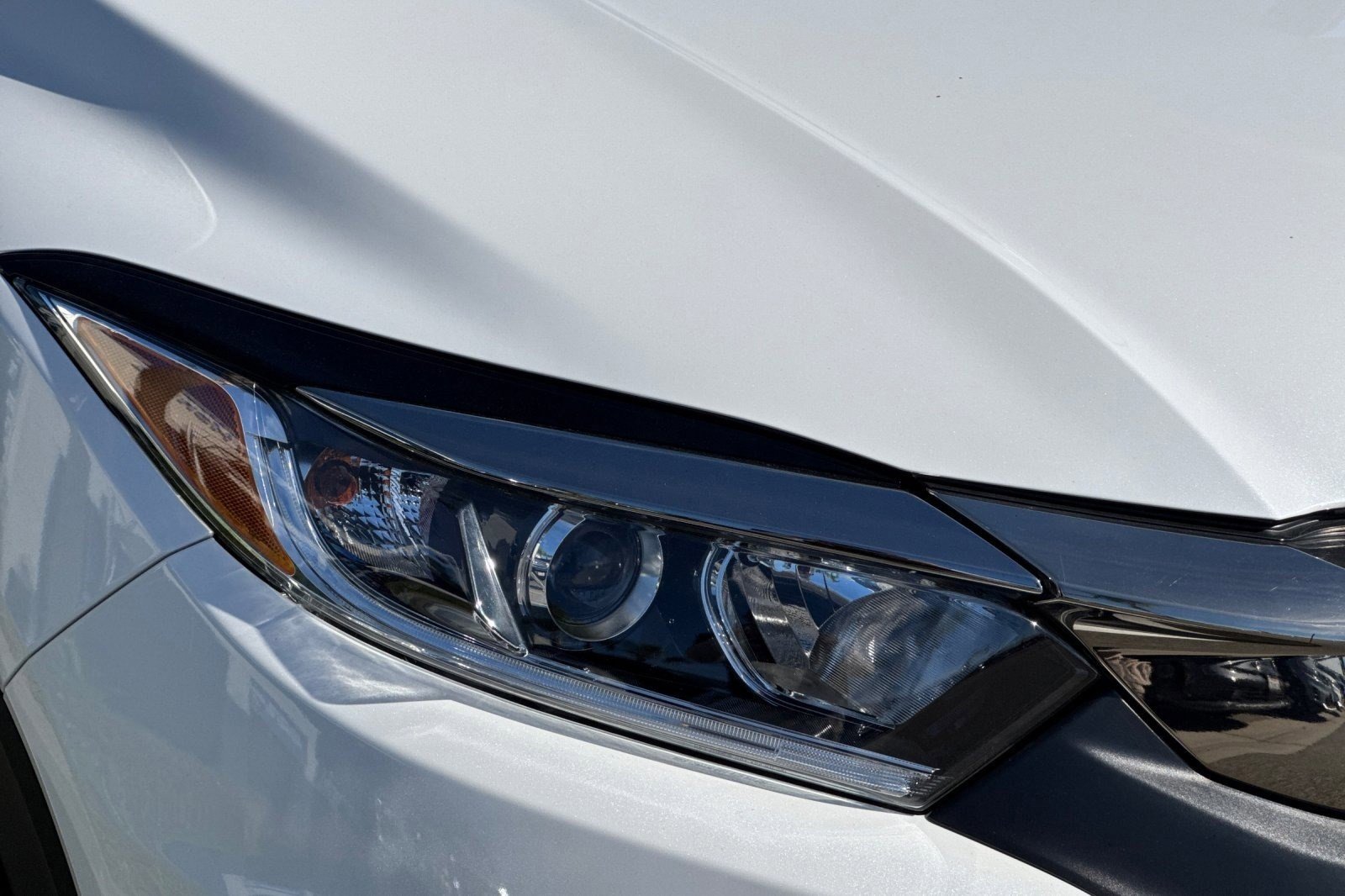 Used 2022 Honda HR-V EX image 11