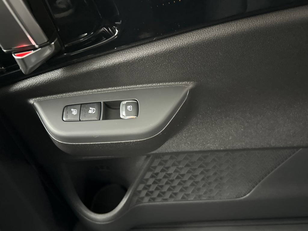 New 2026 Kia Carnival SX Prestige FWD image 18