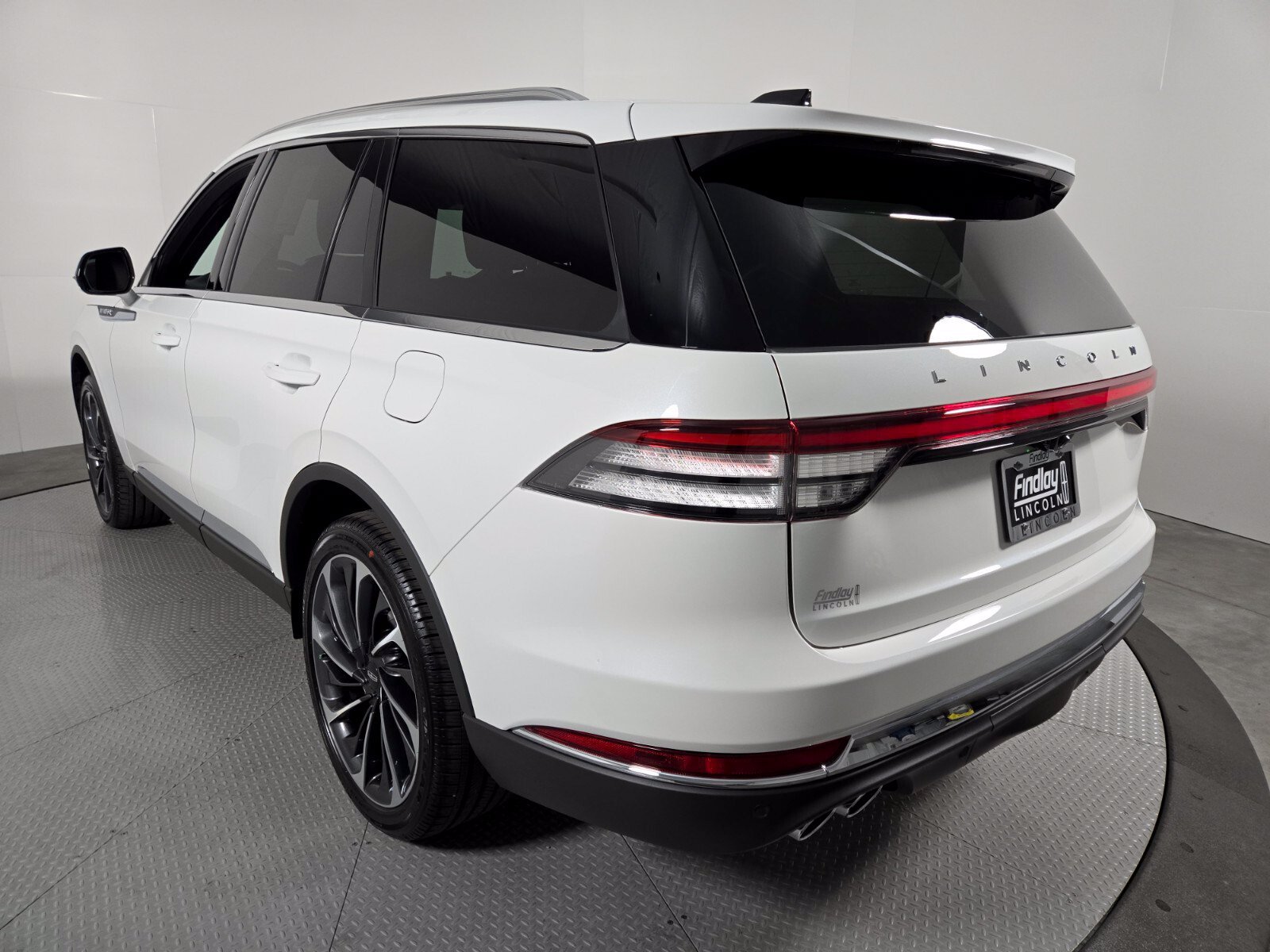 New 2027 Lincoln Aviator Reserve AWD/4WD image 7