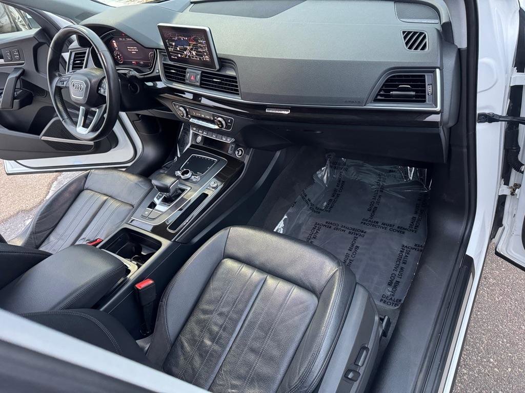 Used 2018 Audi Q5 Prestige w/ Prestige Package image 33