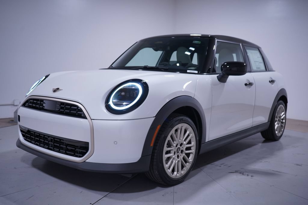 New 2026 MINI Cooper 4-Door Hardtop FWD image 1