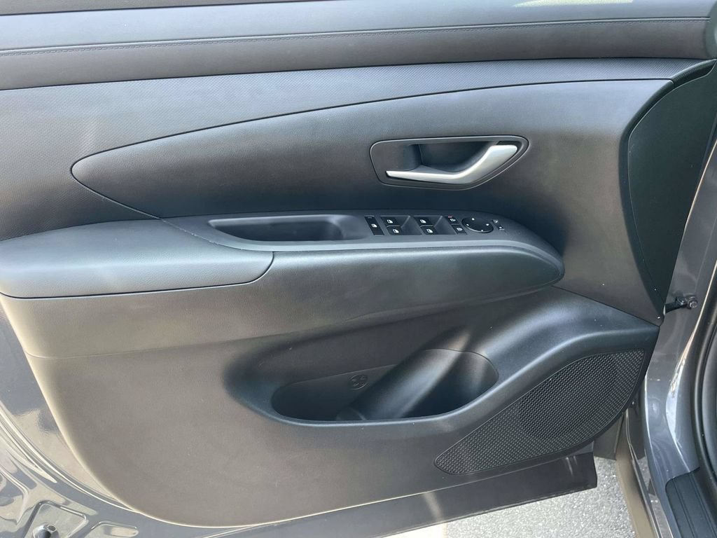 Certified 2026 Hyundai Tucson SE FWD image 15