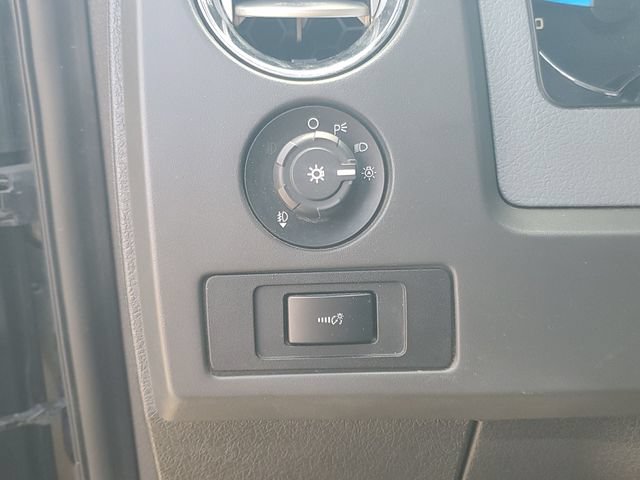 Used 2013 Ford F150 XLT w/ Luxury Equipment Group AWD/4WD image 12