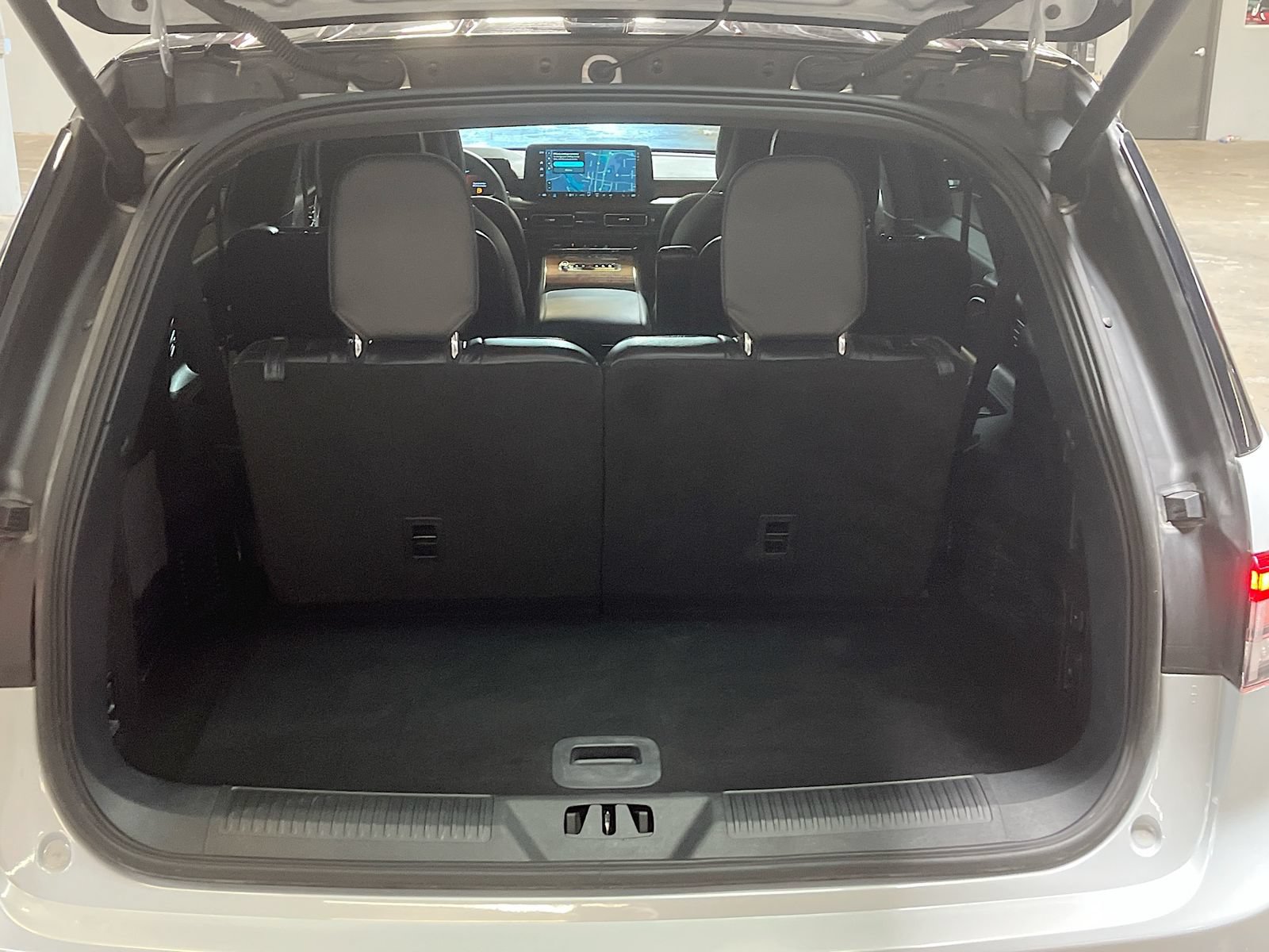 Used 2025 Lincoln Aviator Black Label w/ Black Label Special Edition AWD/4WD image 29