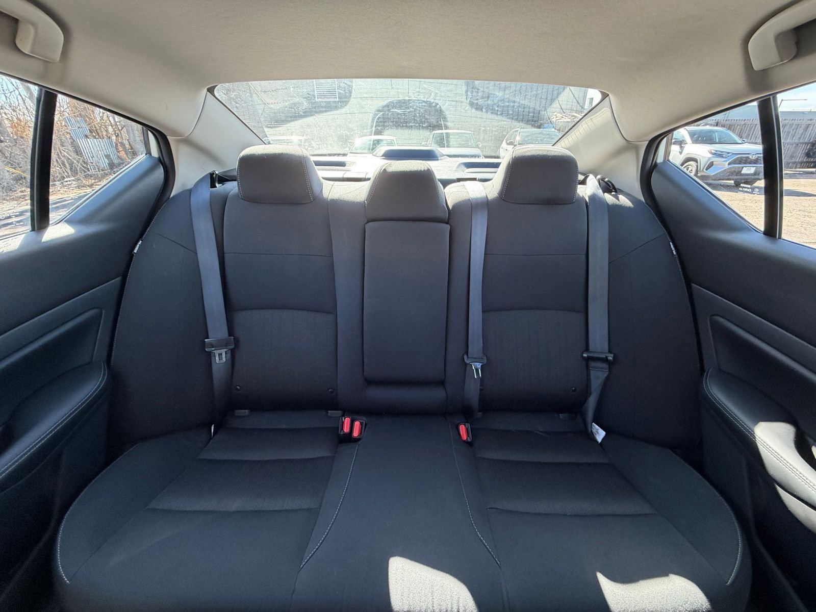 Used 2025 Nissan Altima 2.5 SV image 36